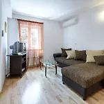 Charming Dalmatian 2-bedroom In The Heart Of Old Town Cavtat