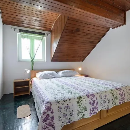Διαμέρισμα Charming Dalmatian 2-bedroom In The Heart Of Old Town *